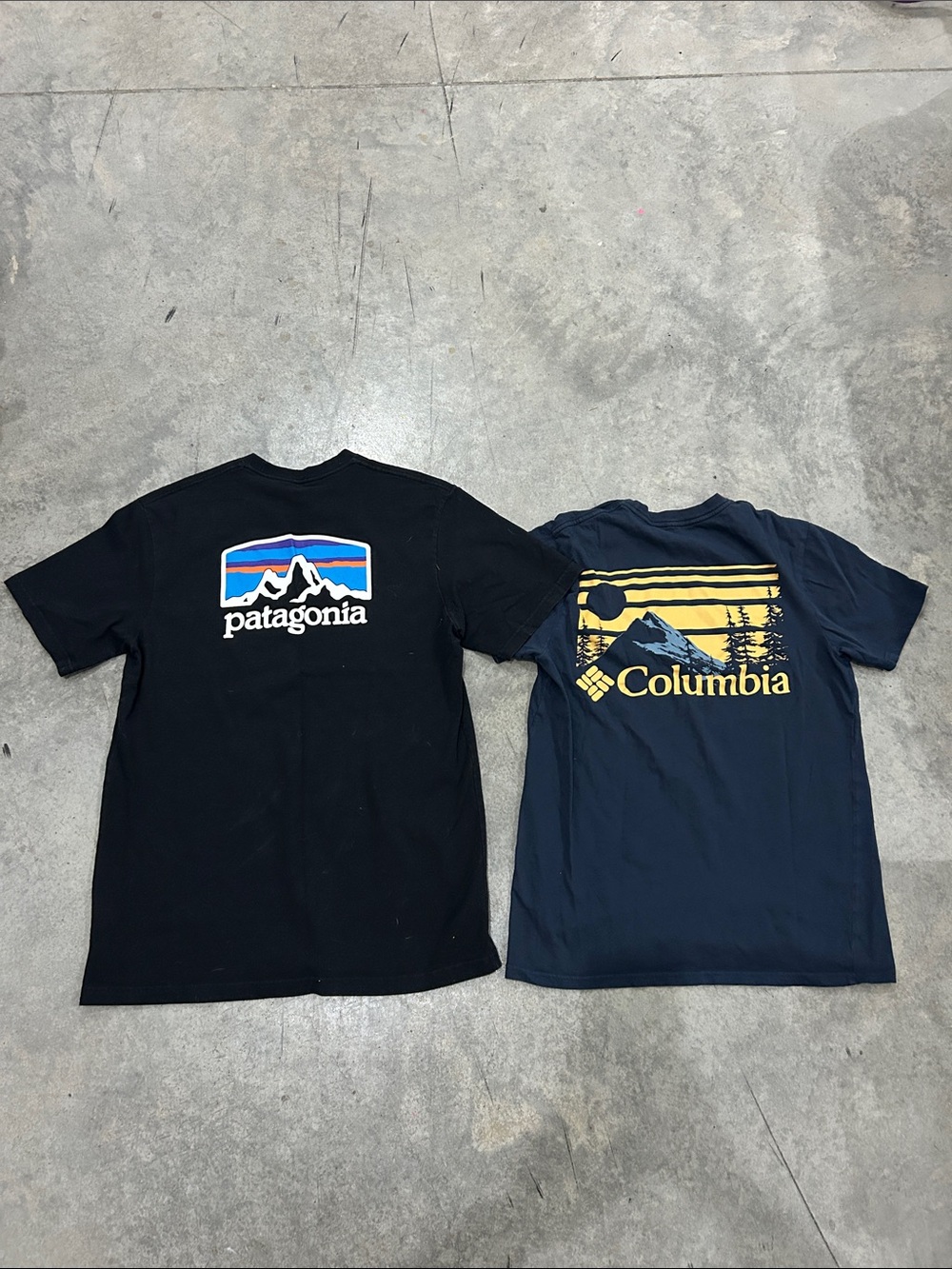 Patagonia Black + Columbia Navy Short-Sleeve Logo T-Shirt Bundle